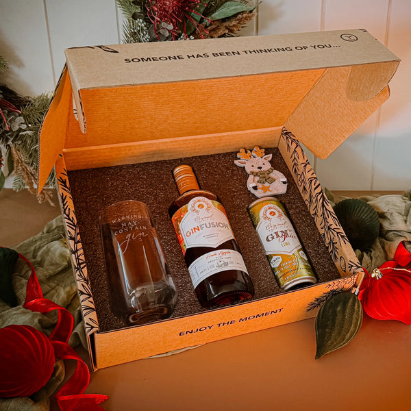 Christmas Gift Box with 1x Glass & 1 Gin'N Juice Can (1 bottle of gin must be added for each box purchased. Offer not valid with any other promotion)
