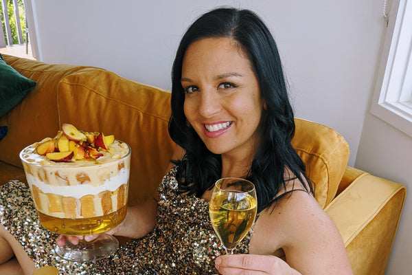 Dani Venns Summer Peach & Passionfruit 'Ginsecco' Trifle