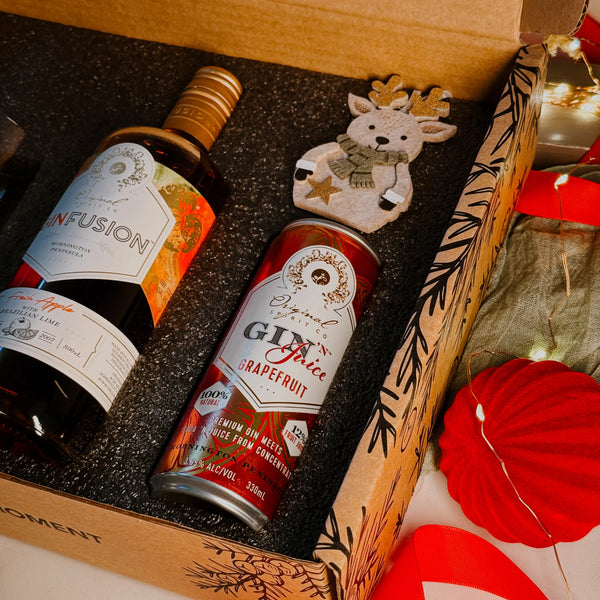 Christmas Gift Box with 1x Glass & 1 Gin'N Juice Can (1 bottle of gin must be added for each box purchased. Offer not valid with any other promotion)
