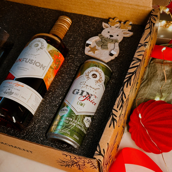 Christmas Gift Box with 1x Glass & 1 Gin'N Juice Can (1 bottle of gin must be added for each box purchased. Offer not valid with any other promotion)