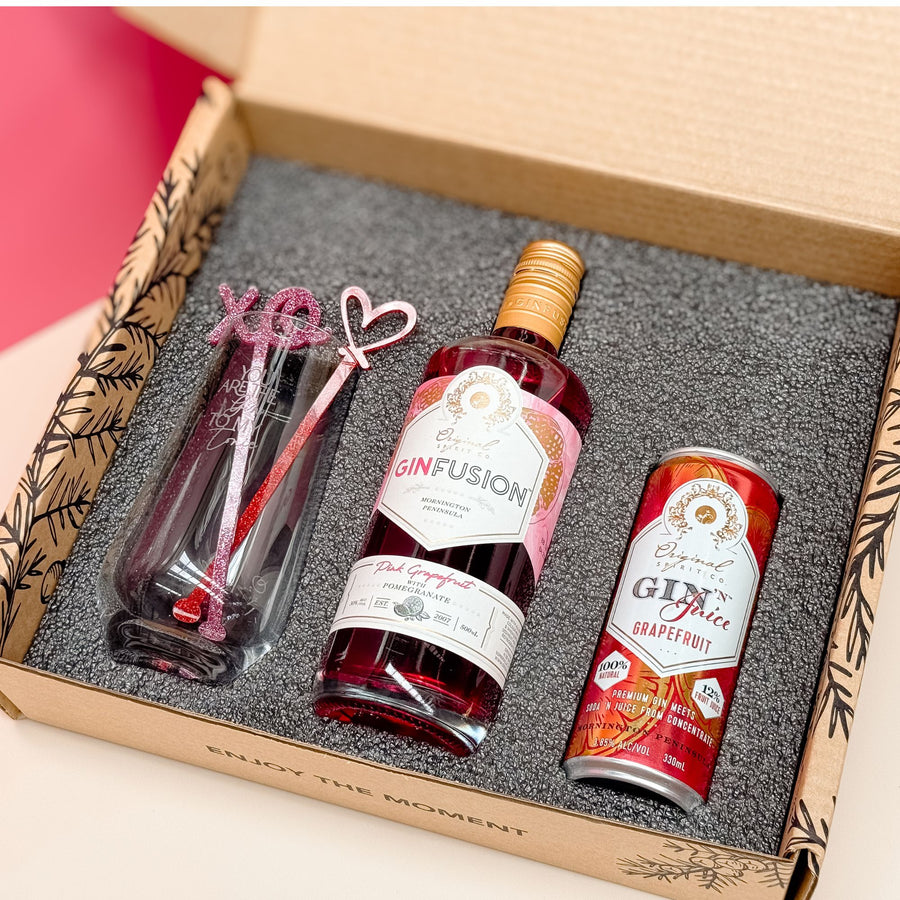 The Love 'N Sip Gift Box with 1x Glass & 1 Gin'N Juice Can & 2 Swizzle Sticks (1 bottle of Gin must be added for each box purchased. Offer not valid with any other promotion)